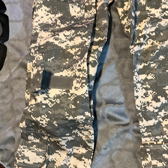 Carpenters pants with knee pads camouflage 10 pockets new size Large -Regular - Picture 14 of 15